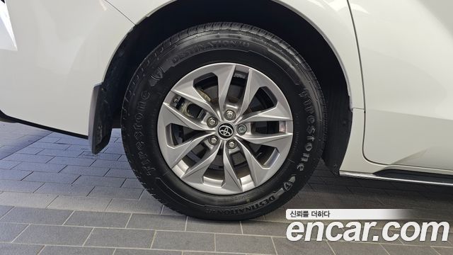 Toyota Sienna 2022 — photo 5