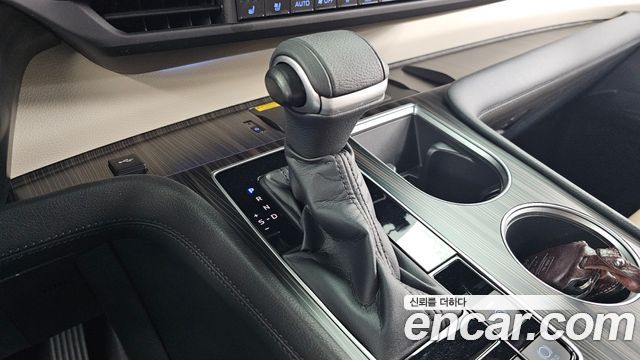Toyota Sienna 2022 — photo 12