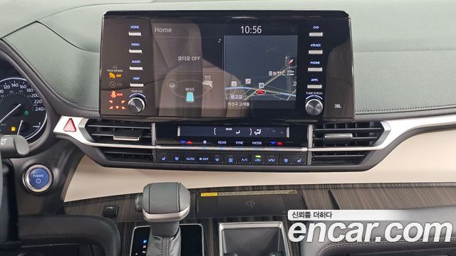 Toyota Sienna 2022 — photo 20