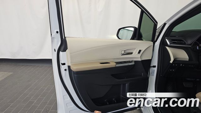 Toyota Sienna 2022 — photo 14