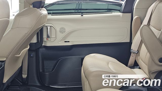 Toyota Sienna 2022 — photo 15