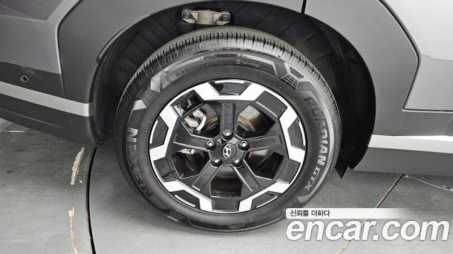 Hyundai Santafe 2025 — photo 5