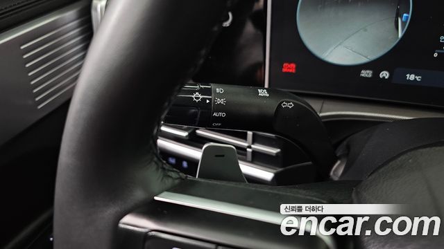 Hyundai Santafe 2025 — photo 29