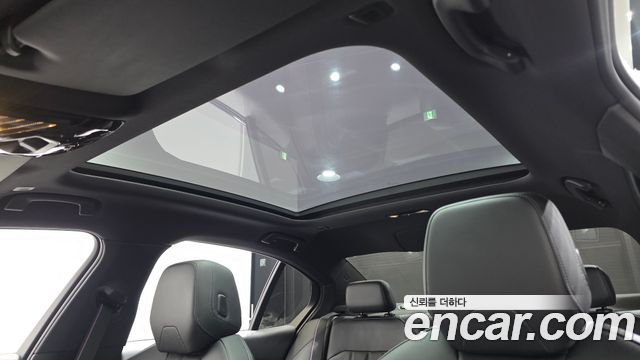 BMW 5-Series 2025 — photo 21