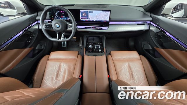 BMW 5-Series 2024 — photo 10