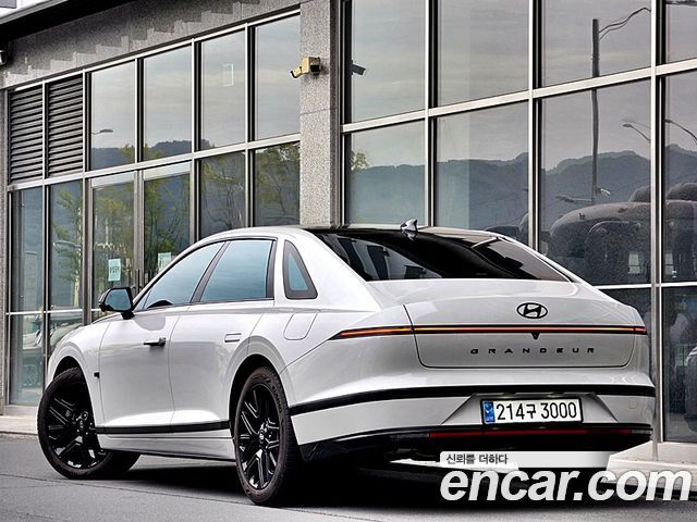 Hyundai Grandeur 2023 — photo 14