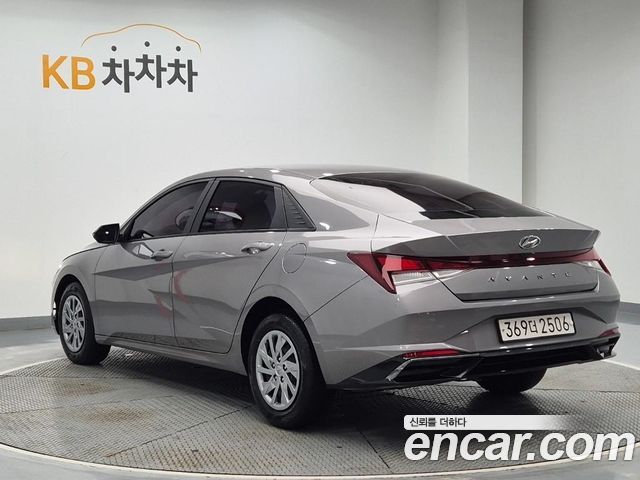 Hyundai AVANTE 2021 — photo 2