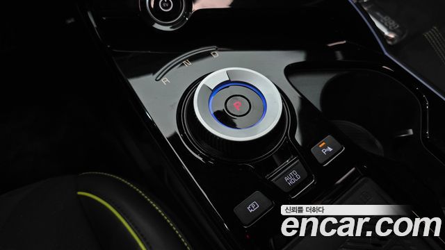 Kia EV6 2023 — photo 12