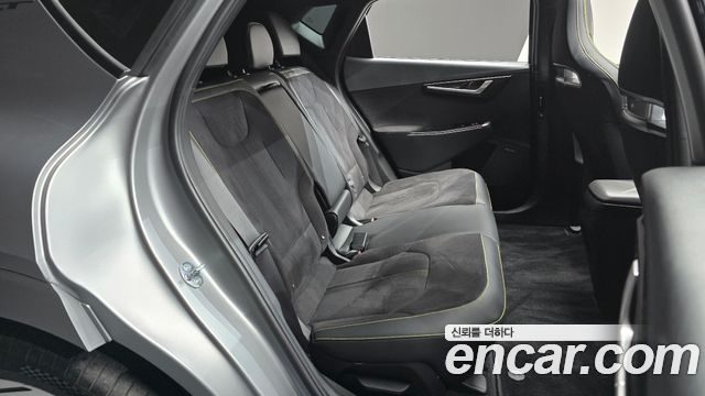 Kia EV6 2023 — photo 17