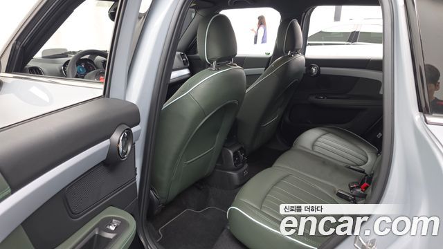 Mini Countryman 2023 — photo 16