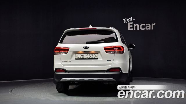 Kia Sorento 2017 — photo 4