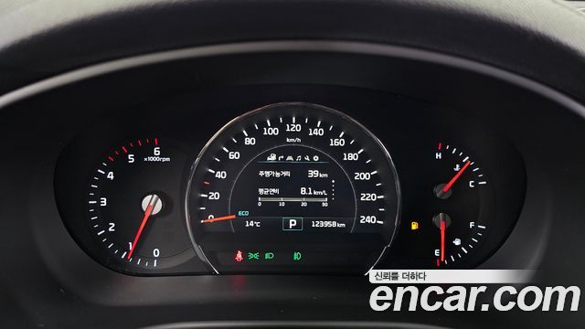 Kia Sorento 2017 — photo 11