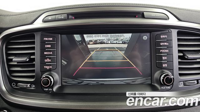Kia Sorento 2017 — photo 23