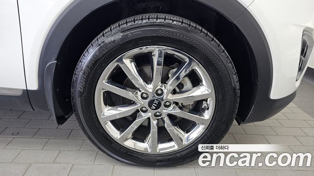 Kia Sorento 2017 — photo 7
