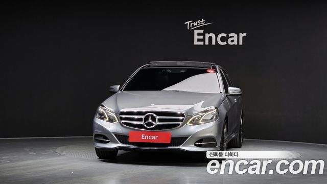 Mercedes-Benz E-Class 2014 — photo 3