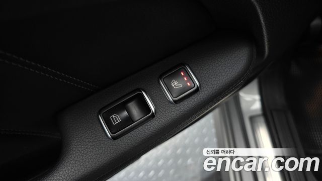 Mercedes-Benz E-Class 2014 — photo 17