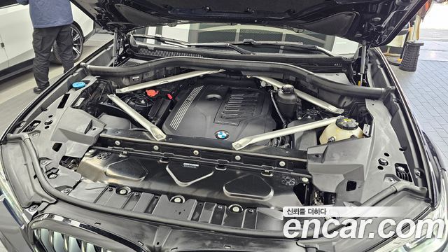 BMW X6 2022 — photo 6