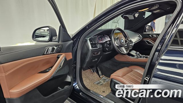 BMW X6 2022 — photo 13