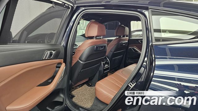 BMW X6 2022 — photo 18