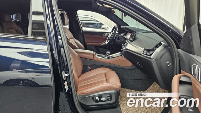 BMW X6 2022 — photo 16