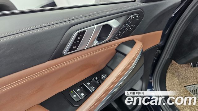 BMW X6 2022 — photo 30