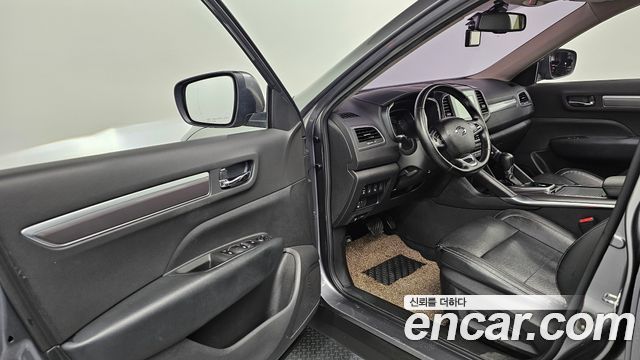 Renault Korea QM6 2017 — photo 10