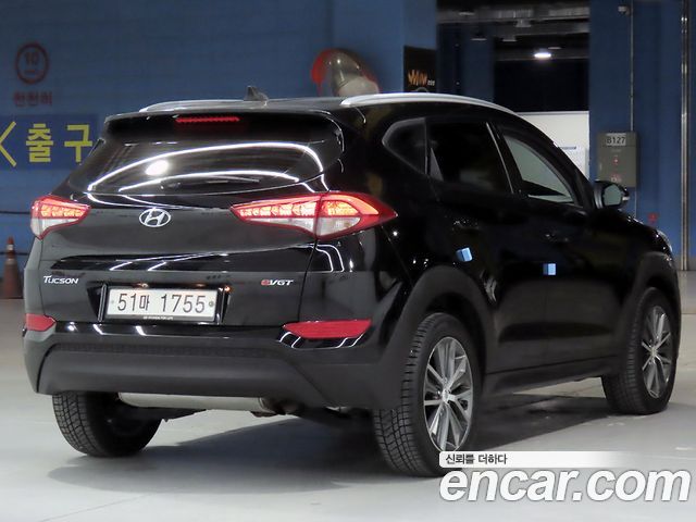 Hyundai Tucson 2016 — photo 2