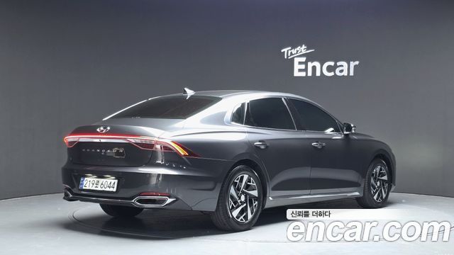 Hyundai Grandeur 2021 — photo 2