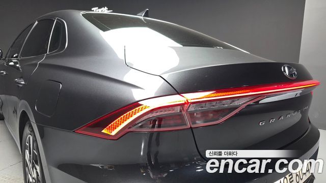 Hyundai Grandeur 2021 — photo 9