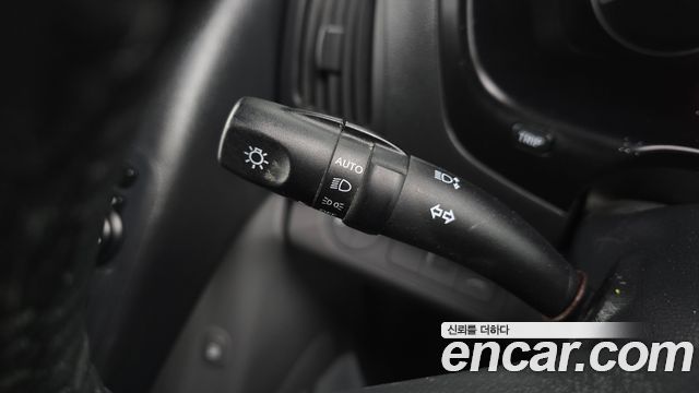 Hyundai Starex 2017 — photo 21