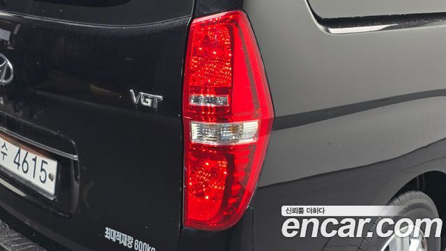 Hyundai Starex 2017 — photo 9