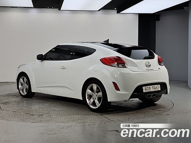Hyundai Veloster 2015 — photo 3