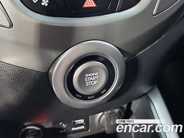 Hyundai Veloster 2015 — photo 16