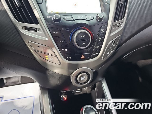 Hyundai Veloster 2015 — photo 17