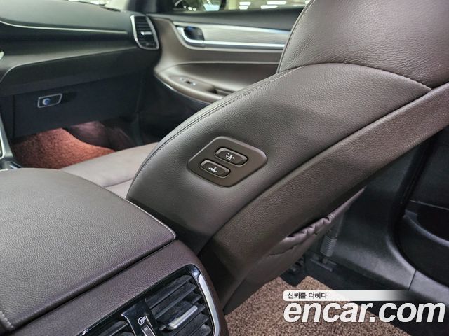 Hyundai Grandeur 2019 — photo 13