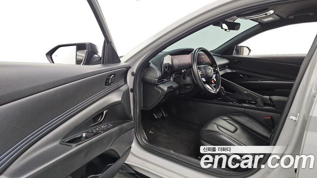 Hyundai AVANTE 2022 — photo 10