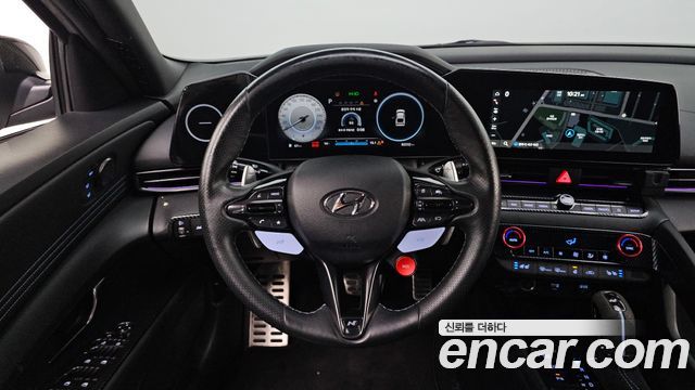 Hyundai AVANTE 2022 — photo 12