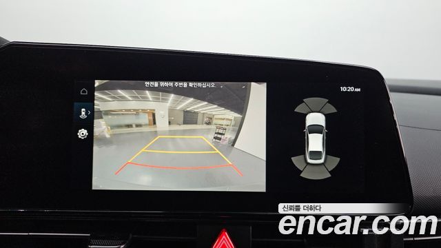 Hyundai AVANTE 2022 — photo 14