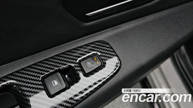 Hyundai AVANTE 2022 — photo 17
