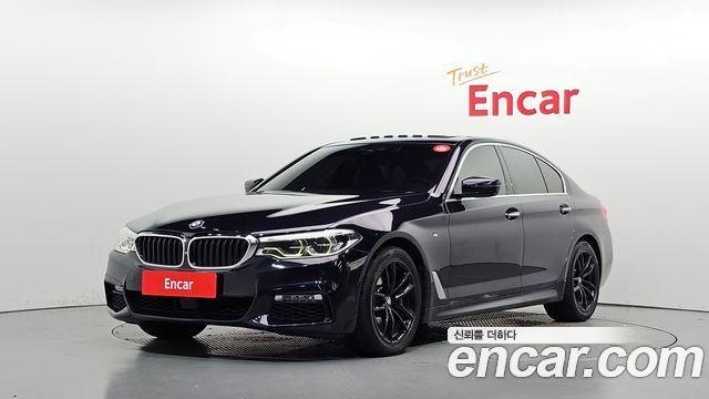 BMW 5-Series 2018 — photo 1