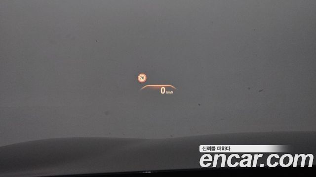 BMW 5-Series 2018 — photo 18