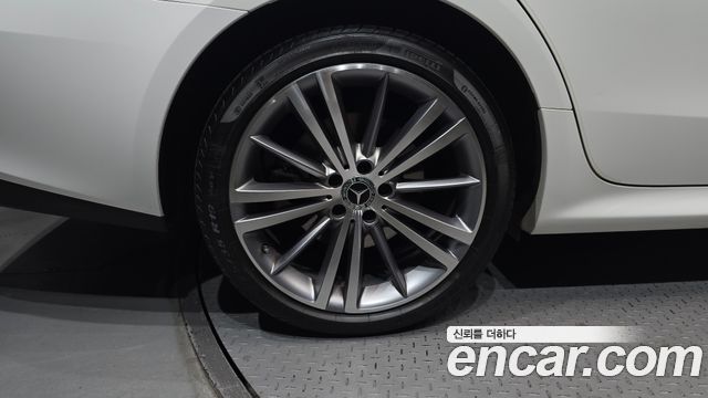 Mercedes-Benz CLS-Class 2019 — photo 5