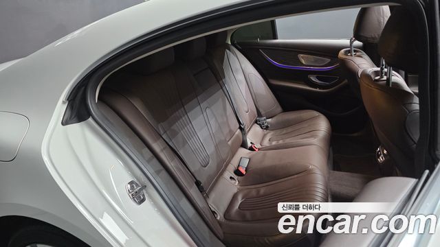 Mercedes-Benz CLS-Class 2019 — photo 17