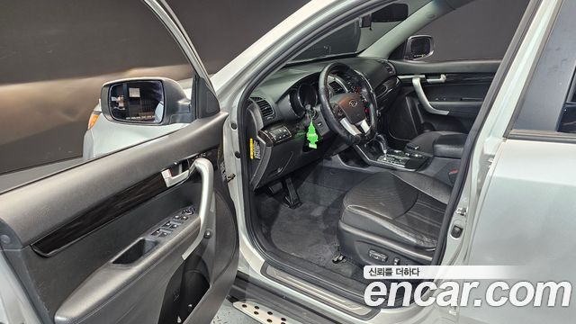 Kia Sorento 2012 — photo 10