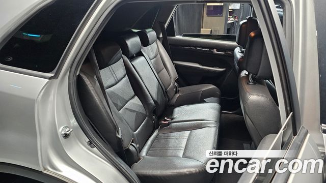 Kia Sorento 2012 — photo 11