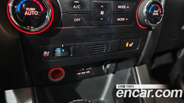 Kia Sorento 2012 — photo 18