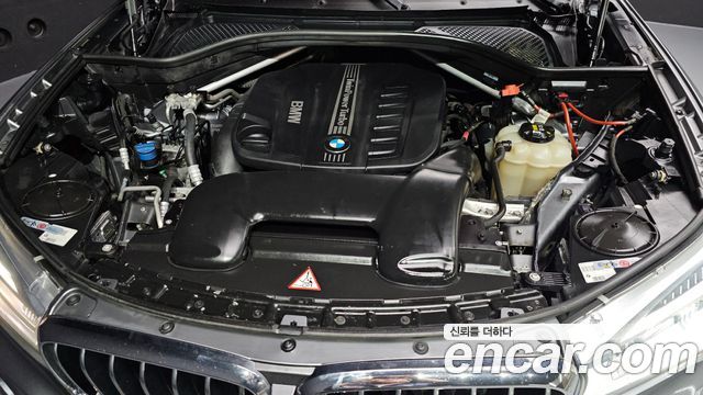 BMW X5 2016 — photo 6