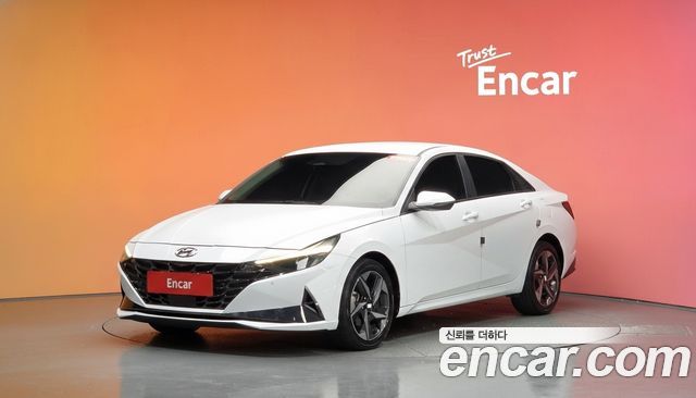 Hyundai AVANTE 2023 — photo 1
