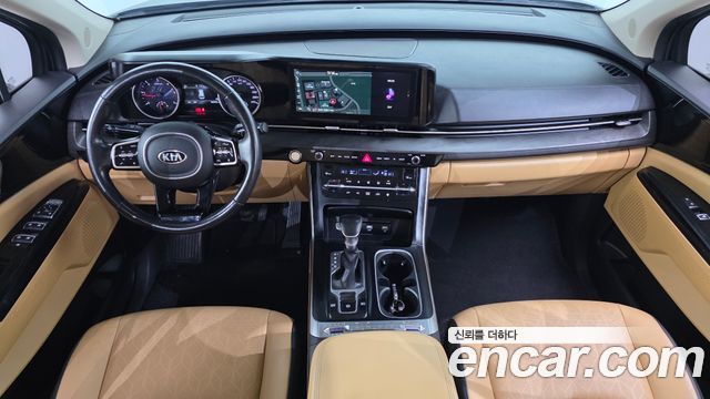 Kia Canival 2021 — photo 10