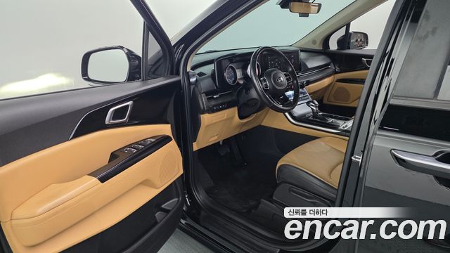 Kia Canival 2021 — photo 13